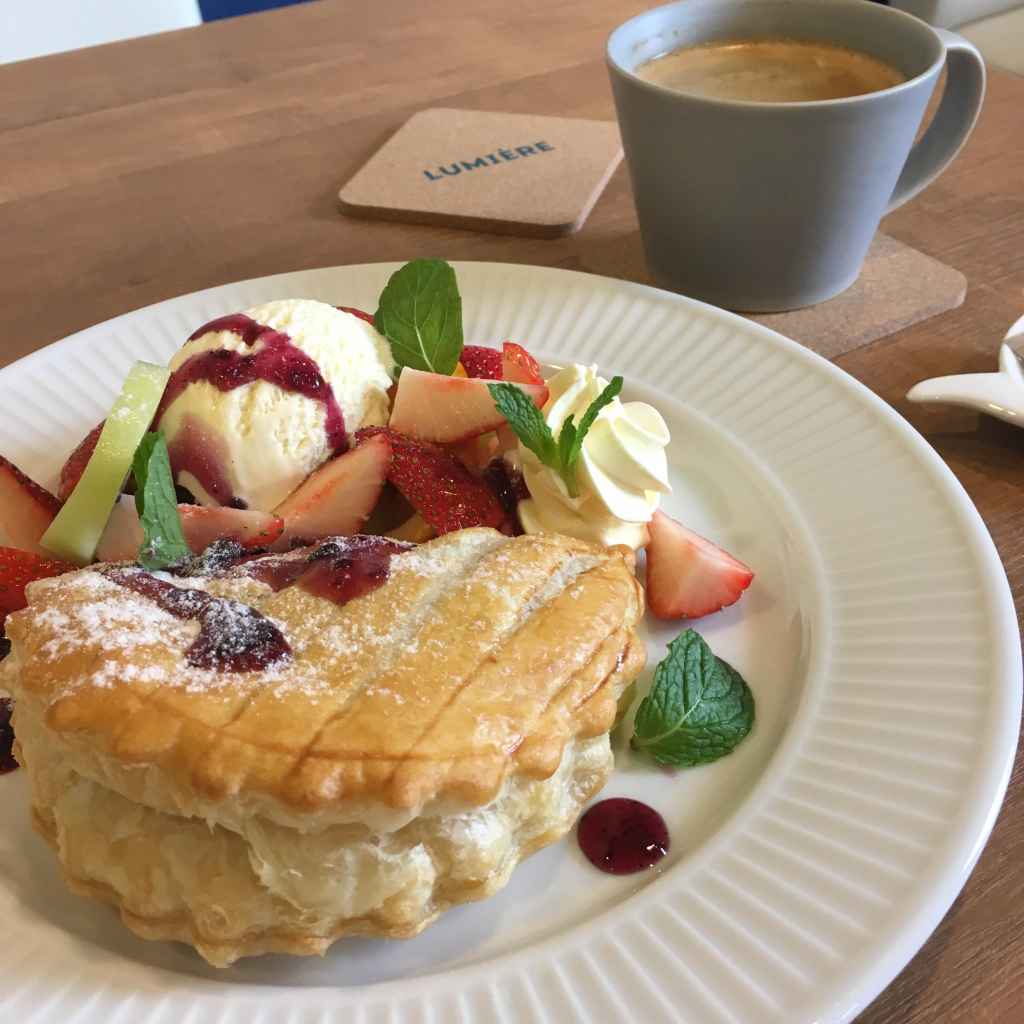 カフェレストランルミエール